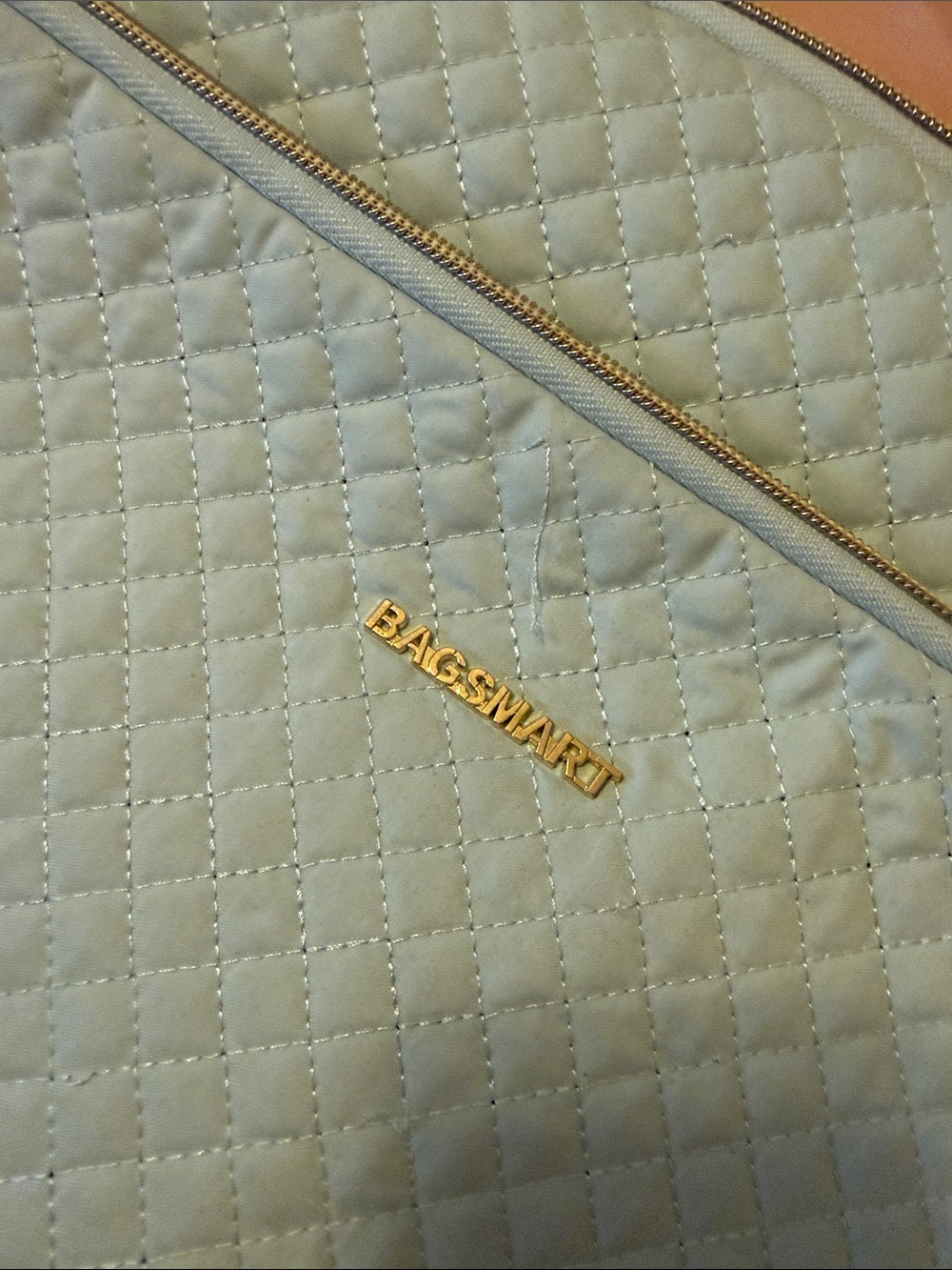 BAGSMART Quilted Laptop Tote in Sage Green